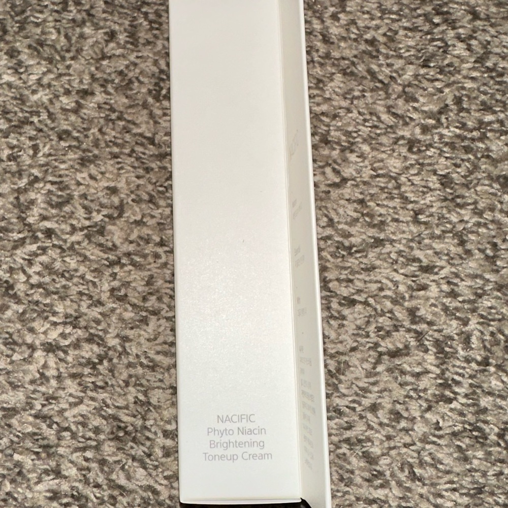 Nacific Phyto Niacin Brightening Tone-Up Cream 50ml - Picture 4 of 9